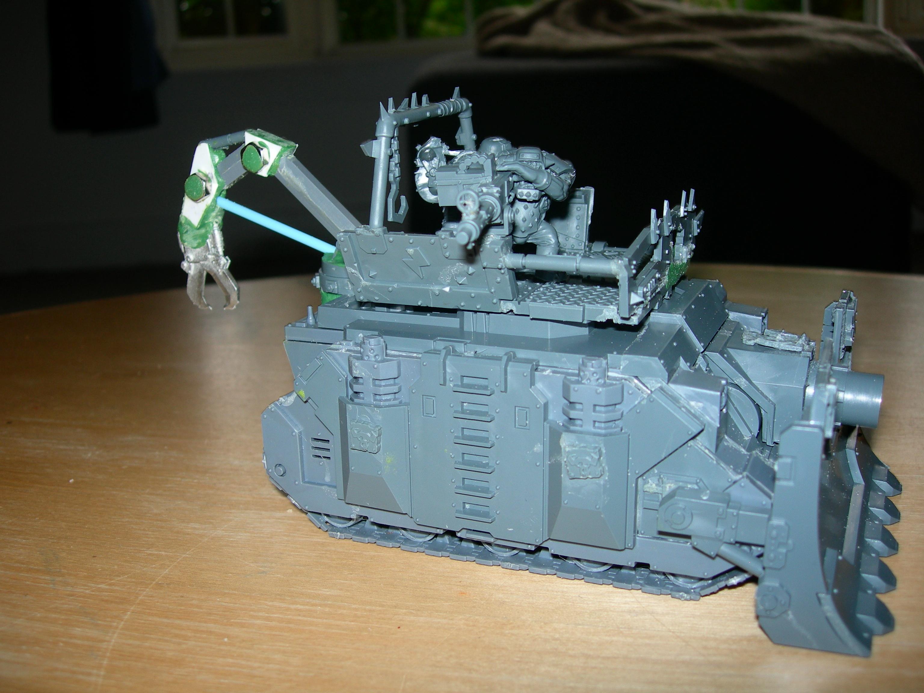 Conversion Looted Wagon Orks Warhammer 40 000 Doza Right Gallery